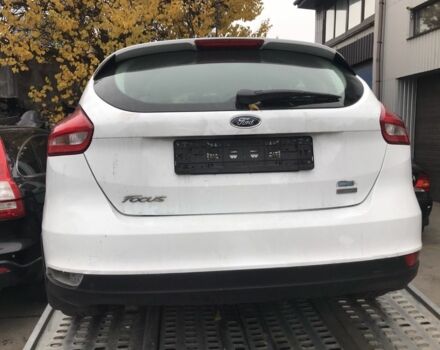 Білий Форд Фокус, об'ємом двигуна 1 л та пробігом 89 тис. км за 4120 $, фото 1 на Automoto.ua