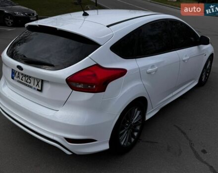 Белый Форд Фокус, объемом двигателя 1.5 л и пробегом 142 тыс. км за 15000 $, фото 38 на Automoto.ua