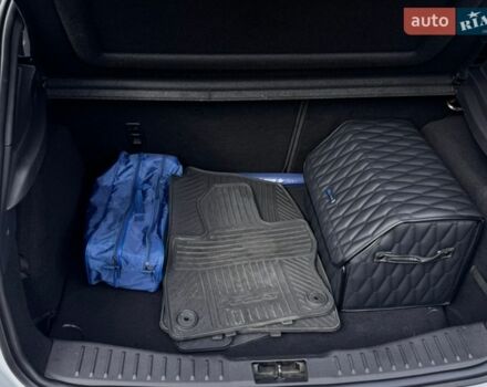 Белый Форд Фокус, объемом двигателя 1.5 л и пробегом 142 тыс. км за 15000 $, фото 34 на Automoto.ua