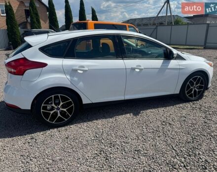 Белый Форд Фокус, объемом двигателя 2 л и пробегом 132 тыс. км за 9200 $, фото 7 на Automoto.ua