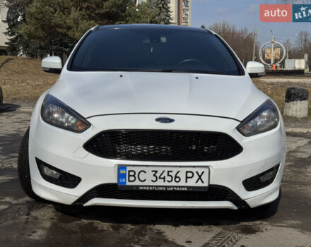 Білий Форд Фокус, об'ємом двигуна 1.5 л та пробігом 205 тис. км за 9800 $, фото 3 на Automoto.ua