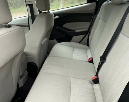 Белый Форд Фокус, объемом двигателя 2 л и пробегом 141 тыс. км за 8000 $, фото 5 на Automoto.ua