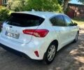 Белый Форд Фокус, объемом двигателя 1.5 л и пробегом 220 тыс. км за 11500 $, фото 7 на Automoto.ua