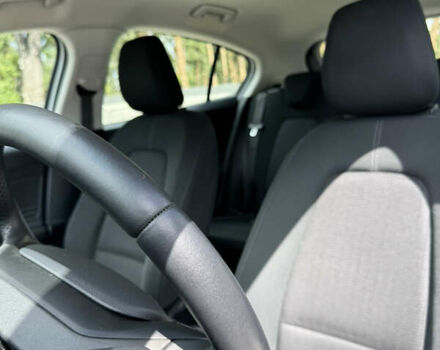 Белый Форд Фокус, объемом двигателя 1.5 л и пробегом 150 тыс. км за 12500 $, фото 12 на Automoto.ua