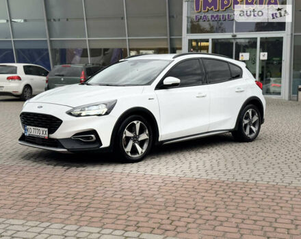 Белый Форд Фокус, объемом двигателя 1.5 л и пробегом 76 тыс. км за 18999 $, фото 2 на Automoto.ua