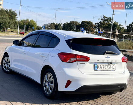 Белый Форд Фокус, объемом двигателя 1.5 л и пробегом 139 тыс. км за 10900 $, фото 9 на Automoto.ua
