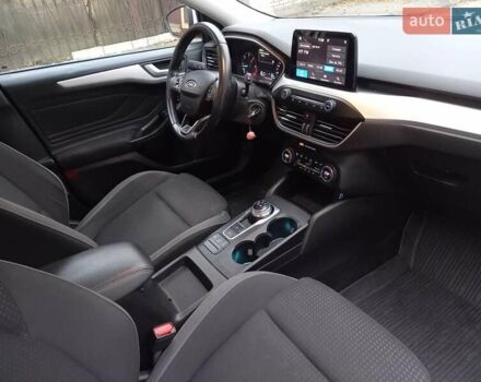 Белый Форд Фокус, объемом двигателя 1.5 л и пробегом 150 тыс. км за 13800 $, фото 11 на Automoto.ua