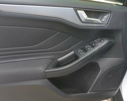 Белый Форд Фокус, объемом двигателя 1.5 л и пробегом 32 тыс. км за 14400 $, фото 15 на Automoto.ua