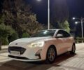 Белый Форд Фокус, объемом двигателя 1.5 л и пробегом 170 тыс. км за 12000 $, фото 1 на Automoto.ua