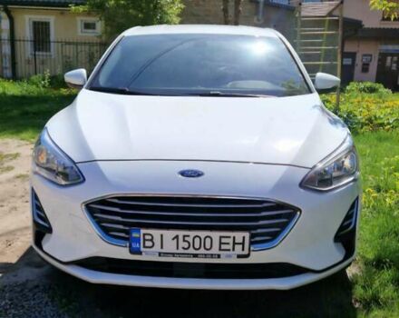 Белый Форд Фокус, объемом двигателя 1.5 л и пробегом 20 тыс. км за 15100 $, фото 2 на Automoto.ua