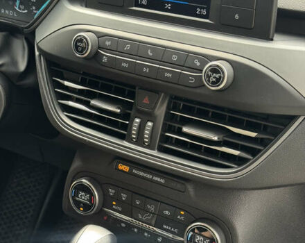 Белый Форд Фокус, объемом двигателя 1.5 л и пробегом 150 тыс. км за 12500 $, фото 15 на Automoto.ua