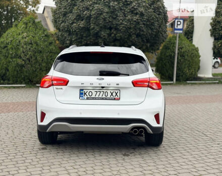 Белый Форд Фокус, объемом двигателя 1.5 л и пробегом 76 тыс. км за 18999 $, фото 7 на Automoto.ua