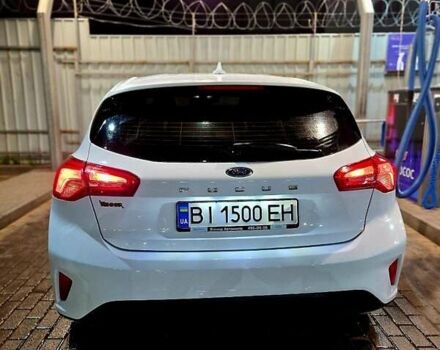 Белый Форд Фокус, объемом двигателя 1.5 л и пробегом 20 тыс. км за 15100 $, фото 4 на Automoto.ua