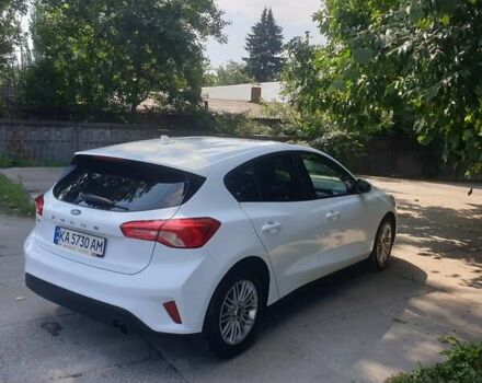 Белый Форд Фокус, объемом двигателя 1.5 л и пробегом 32 тыс. км за 14400 $, фото 6 на Automoto.ua