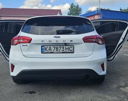 Білий Форд Фокус, об'ємом двигуна 1.5 л та пробігом 139 тис. км за 11500 $, фото 2 на Automoto.ua
