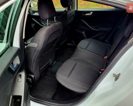 Белый Форд Фокус, объемом двигателя 1.5 л и пробегом 155 тыс. км за 12900 $, фото 19 на Automoto.ua