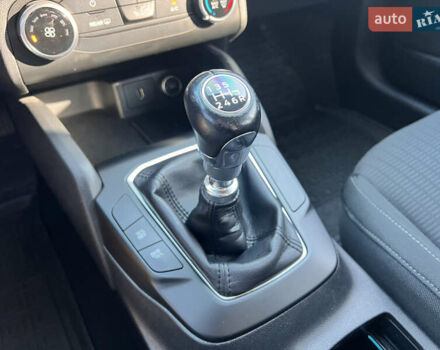 Белый Форд Фокус, объемом двигателя 1.5 л и пробегом 139 тыс. км за 10900 $, фото 18 на Automoto.ua