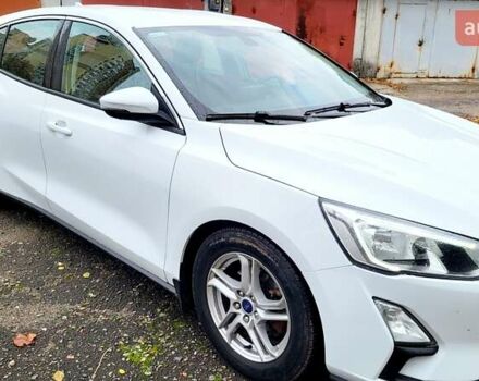 Белый Форд Фокус, объемом двигателя 1.5 л и пробегом 155 тыс. км за 12900 $, фото 4 на Automoto.ua