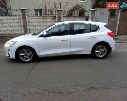 Белый Форд Фокус, объемом двигателя 1.5 л и пробегом 150 тыс. км за 13800 $, фото 10 на Automoto.ua