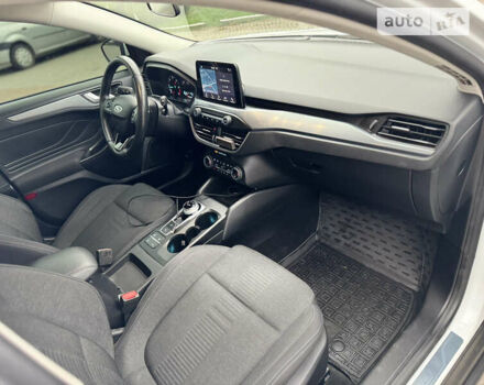 Белый Форд Фокус, объемом двигателя 1.5 л и пробегом 76 тыс. км за 18999 $, фото 16 на Automoto.ua