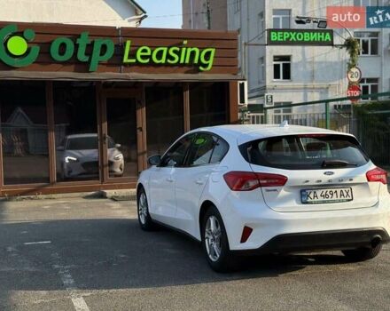 Белый Форд Фокус, объемом двигателя 1.5 л и пробегом 63 тыс. км за 14800 $, фото 6 на Automoto.ua