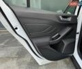 Білий Форд Фокус, об'ємом двигуна 1.5 л та пробігом 68 тис. км за 14800 $, фото 27 на Automoto.ua