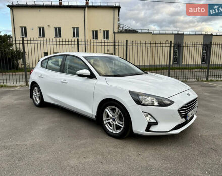 Белый Форд Фокус, объемом двигателя 1.5 л и пробегом 159 тыс. км за 14500 $, фото 6 на Automoto.ua