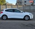 Белый Форд Фокус, объемом двигателя 1.5 л и пробегом 159 тыс. км за 12500 $, фото 2 на Automoto.ua
