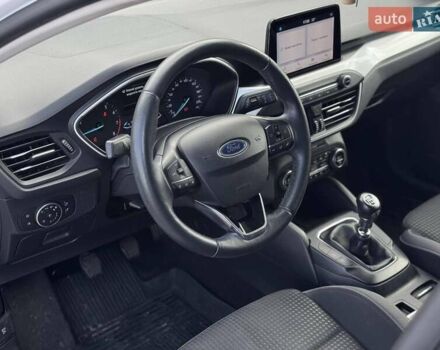 Белый Форд Фокус, объемом двигателя 1.5 л и пробегом 89 тыс. км за 13900 $, фото 8 на Automoto.ua