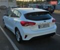 Белый Форд Фокус, объемом двигателя 1.5 л и пробегом 159 тыс. км за 12500 $, фото 5 на Automoto.ua