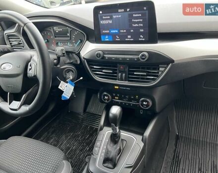 Белый Форд Фокус, объемом двигателя 1.5 л и пробегом 68 тыс. км за 15234 $, фото 23 на Automoto.ua