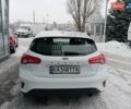 Білий Форд Фокус, об'ємом двигуна 1.5 л та пробігом 48 тис. км за 15900 $, фото 5 на Automoto.ua
