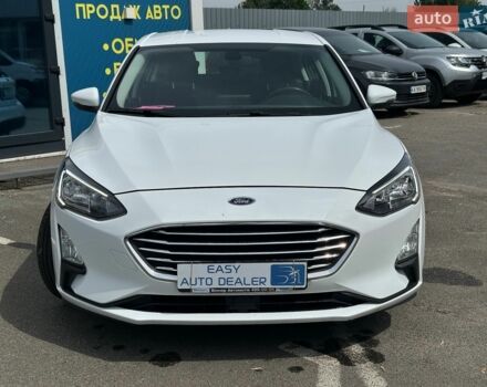 Белый Форд Фокус, объемом двигателя 1.5 л и пробегом 159 тыс. км за 11990 $, фото 2 на Automoto.ua