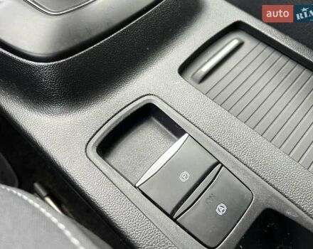 Белый Форд Фокус, объемом двигателя 1.5 л и пробегом 68 тыс. км за 15234 $, фото 29 на Automoto.ua