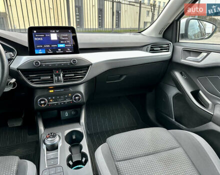 Белый Форд Фокус, объемом двигателя 1.5 л и пробегом 159 тыс. км за 14500 $, фото 14 на Automoto.ua