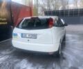 Білий Форд Фокус, об'ємом двигуна 1.8 л та пробігом 400 тис. км за 1056 $, фото 5 на Automoto.ua