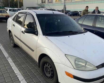 Белый Форд Фокус, объемом двигателя 2 л и пробегом 357 тыс. км за 2400 $, фото 2 на Automoto.ua