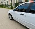 Белый Форд Фокус, объемом двигателя 2 л и пробегом 162 тыс. км за 1999 $, фото 13 на Automoto.ua
