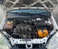 Білий Форд Фокус, об'ємом двигуна 2 л та пробігом 300 тис. км за 700 $, фото 4 на Automoto.ua