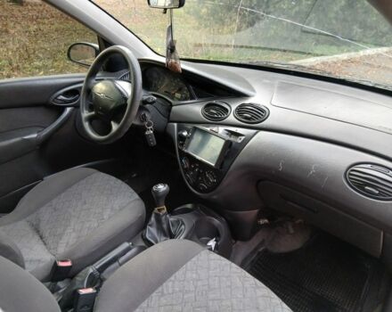 Белый Форд Фокус, объемом двигателя 1.6 л и пробегом 405 тыс. км за 2299 $, фото 7 на Automoto.ua