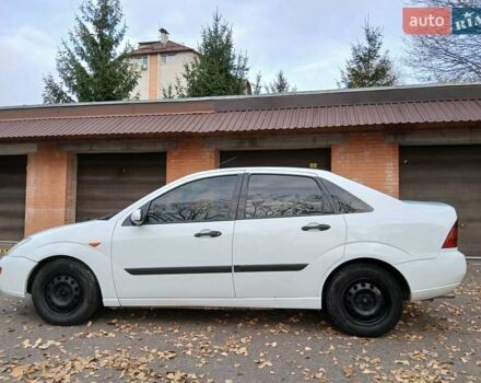 Белый Форд Фокус, объемом двигателя 1.6 л и пробегом 405 тыс. км за 2299 $, фото 3 на Automoto.ua