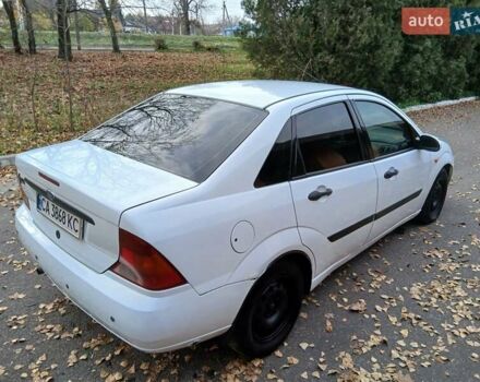 Белый Форд Фокус, объемом двигателя 1.6 л и пробегом 405 тыс. км за 2299 $, фото 6 на Automoto.ua