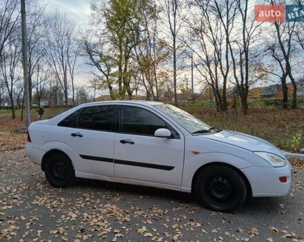 Белый Форд Фокус, объемом двигателя 1.6 л и пробегом 405 тыс. км за 2299 $, фото 8 на Automoto.ua