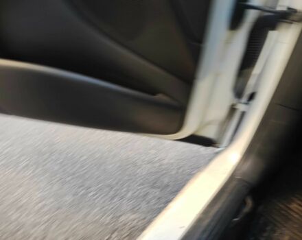 Белый Форд Фокус, объемом двигателя 1.6 л и пробегом 185 тыс. км за 3567 $, фото 9 на Automoto.ua