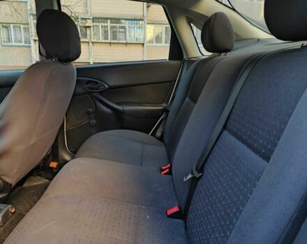 Белый Форд Фокус, объемом двигателя 1.6 л и пробегом 185 тыс. км за 3567 $, фото 7 на Automoto.ua