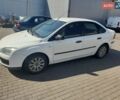 Белый Форд Фокус, объемом двигателя 1.6 л и пробегом 154 тыс. км за 3350 $, фото 2 на Automoto.ua
