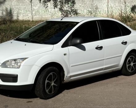 Белый Форд Фокус, объемом двигателя 1.6 л и пробегом 256 тыс. км за 4300 $, фото 2 на Automoto.ua