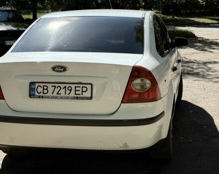 Белый Форд Фокус, объемом двигателя 1.6 л и пробегом 256 тыс. км за 4300 $, фото 4 на Automoto.ua