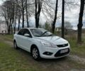 Белый Форд Фокус, объемом двигателя 1.6 л и пробегом 181 тыс. км за 4108 $, фото 2 на Automoto.ua