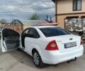 Белый Форд Фокус, объемом двигателя 1.6 л и пробегом 198 тыс. км за 5500 $, фото 2 на Automoto.ua